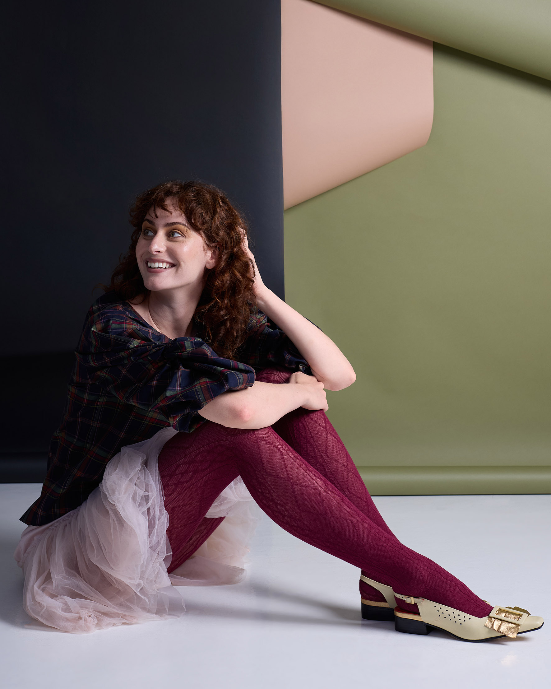 Aran Cashmere Blend Tights - Claret - Image 3